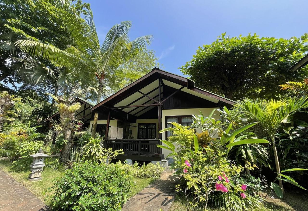 The Village Bunaken Esterno foto